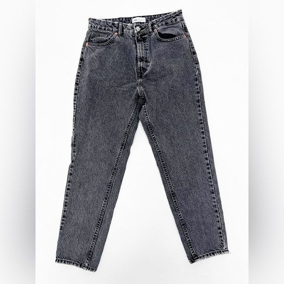 🍪 Zara Gray Denim Highrise Mom Jeans 🍪 - Picture 3 of 4